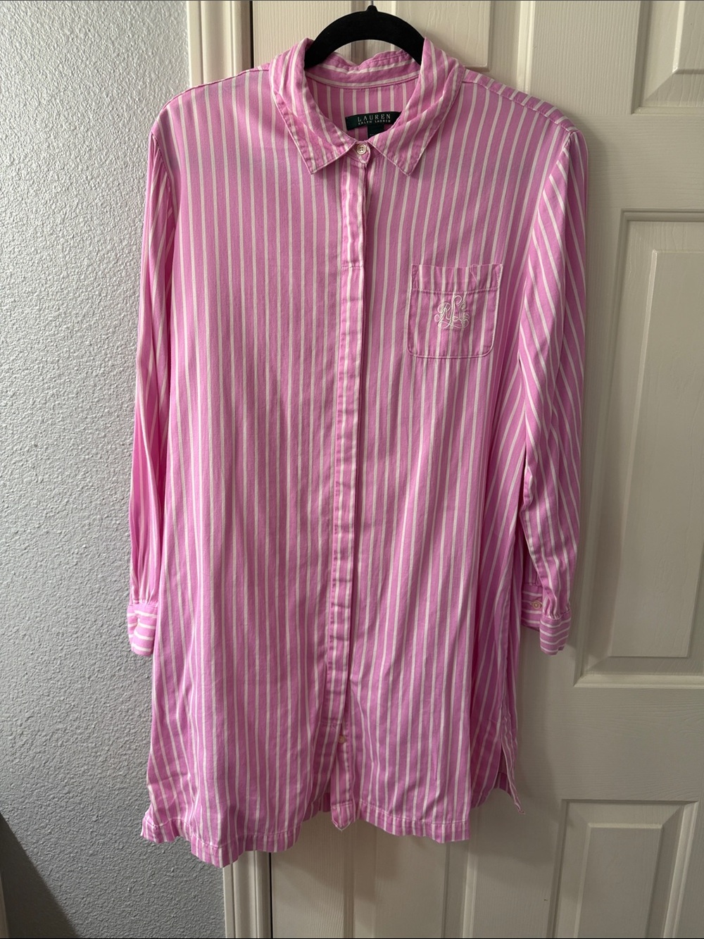 Lauren Ralph Lauren Pink and White Striped Casual Button-Down Shirt